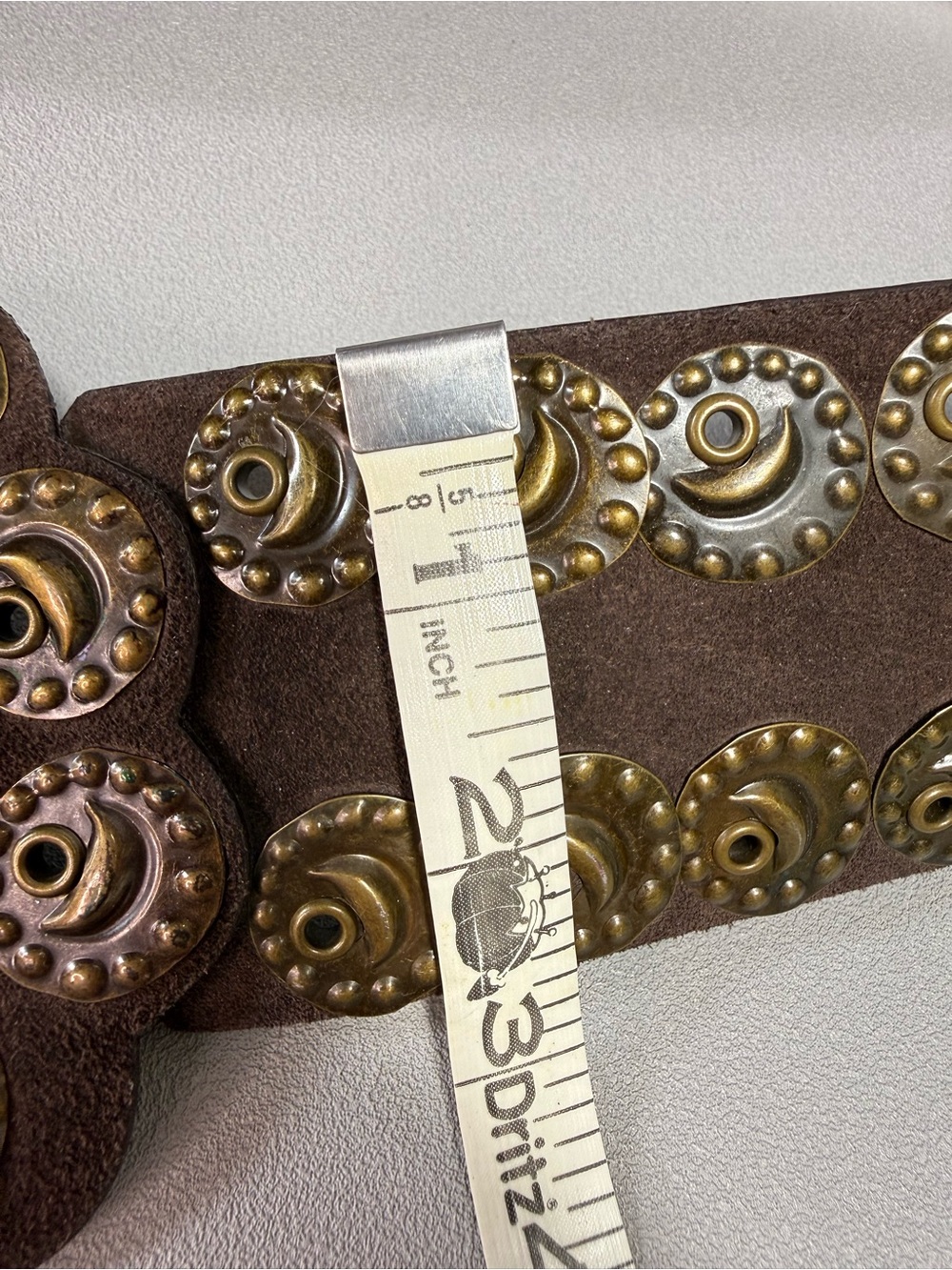 Lake Shore Drive Vintage Brown Leather and Brass Decorative Waist Belt - Picture 9 of 11